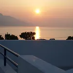 Philippos &