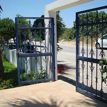 Philippos & アパートホテル 3*