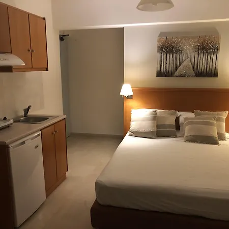 Philippos & Apartmanhotel 3*