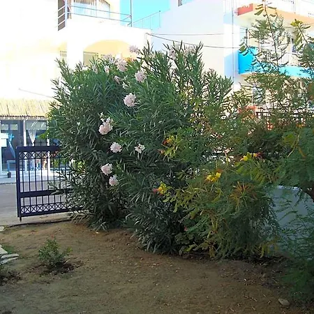 Apartmanhotel Philippos & 3*