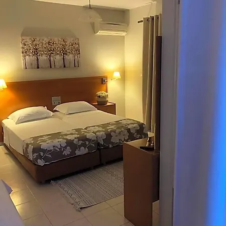 Aparthotel Philippos &