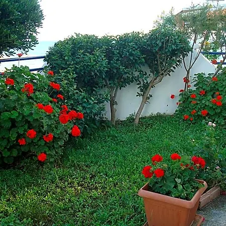 Philippos & Aparthotel 3*