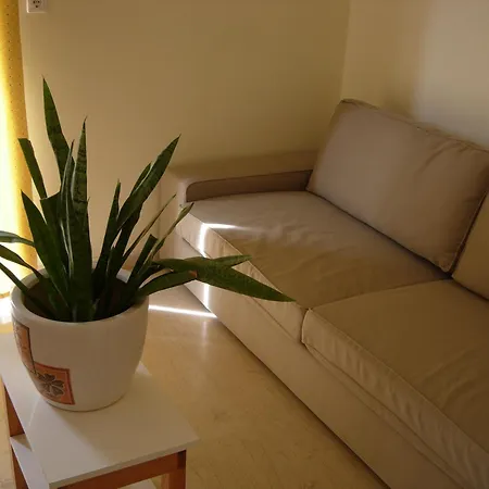 Apartmanhotel Philippos & 3*