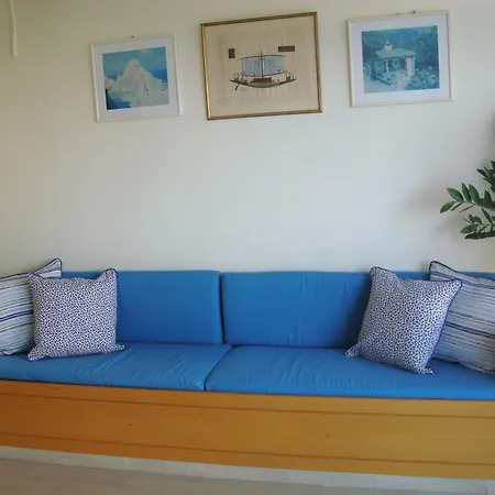 Philippos & Apartmanhotel 3*