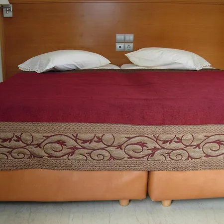 Philippos & Aparthotel 3*