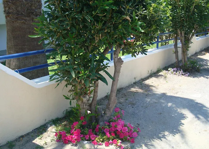 Lejlighedshotel Philippos & 3*