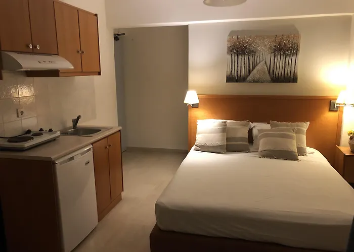 Philippos & Aparthotel 3*