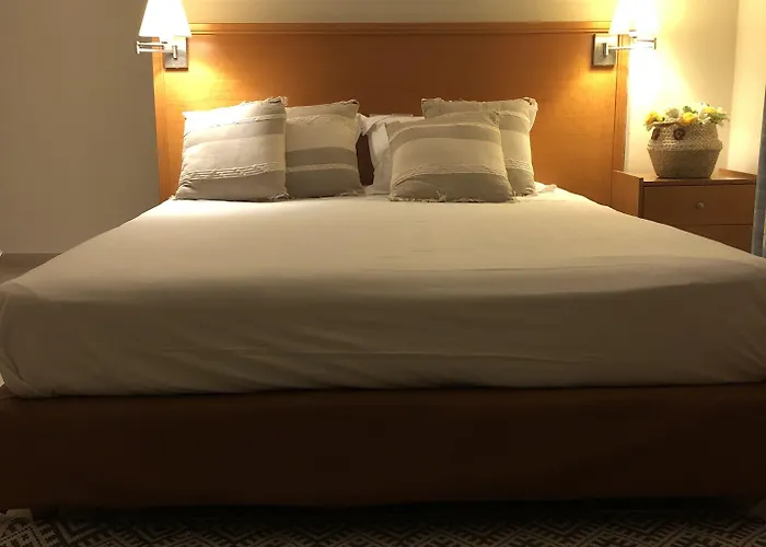 Philippos & Lejlighedshotel