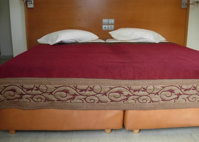 Philippos & Lejlighedshotel 3*