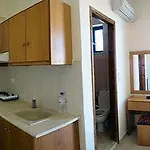 Philippos & Aparthotel 3*