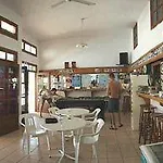 Apart Otel Philippos &