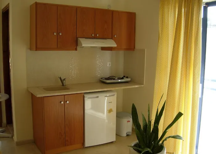 Апарт-отель Philippos & Kardamena (Kos)